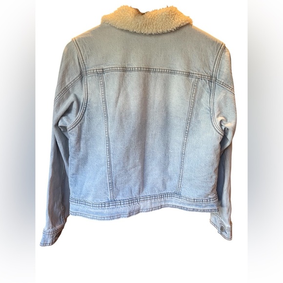 Universal Thread Light Blue Sherpa-Collar Jean Jacket Small NWT - Picture 4 of 7